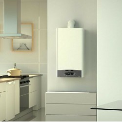 Ariston Clas One 35kw Επίτοιχος Λέβητας Συμπύκνωσης Αερίου με σετ  καμινάδας  .Δωρεάν μεταφορικά πανελλαδικά   & 6 χρόνια εγγύηση.