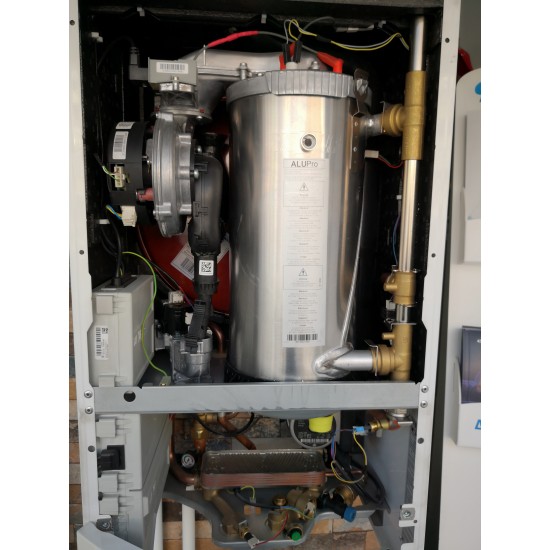 Wolf CGB-2K-24 Επίτοιχος λέβητας αερίου-υγραερίου τεχνολογίας συμπύκνωσης για θέρμανση ή και ζεστό νερό χρήσης .Δωρεάν μεταφορικά πανελλαδικά. Wolf CGB-2K-24 Επίτοιχος λέβητας αερίου-υγραερίου τεχνολογίας συμπύκνωσης για θέρμανση ή και ζεστό νερό χρήσης .Δωρεάν μεταφορικά πανελλαδικά.